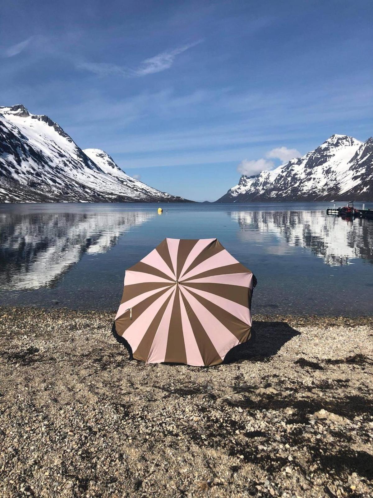 Bed and Breakfast House Of Ellie Ersfjordbotn Esterno foto